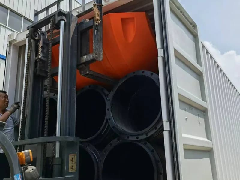 Forkliftle konteyner yükleme